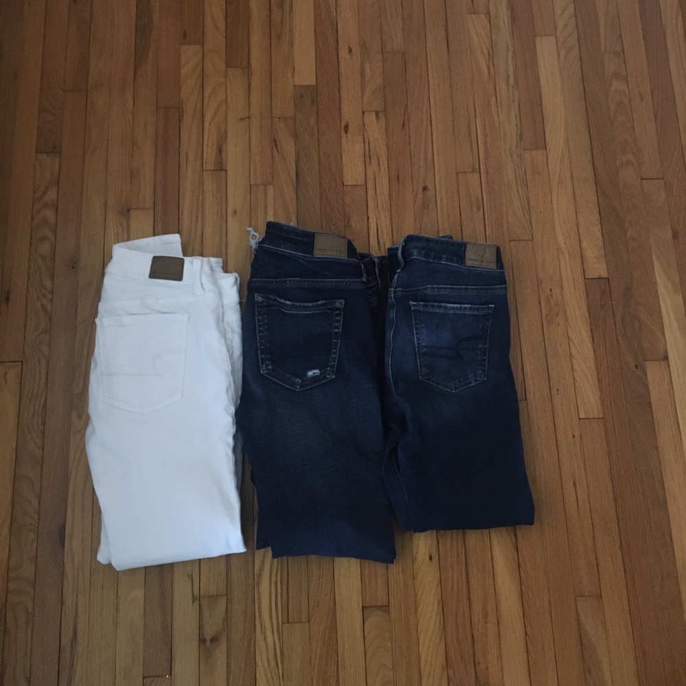 Bundle of Three American Eagle Jeans! Super sale!